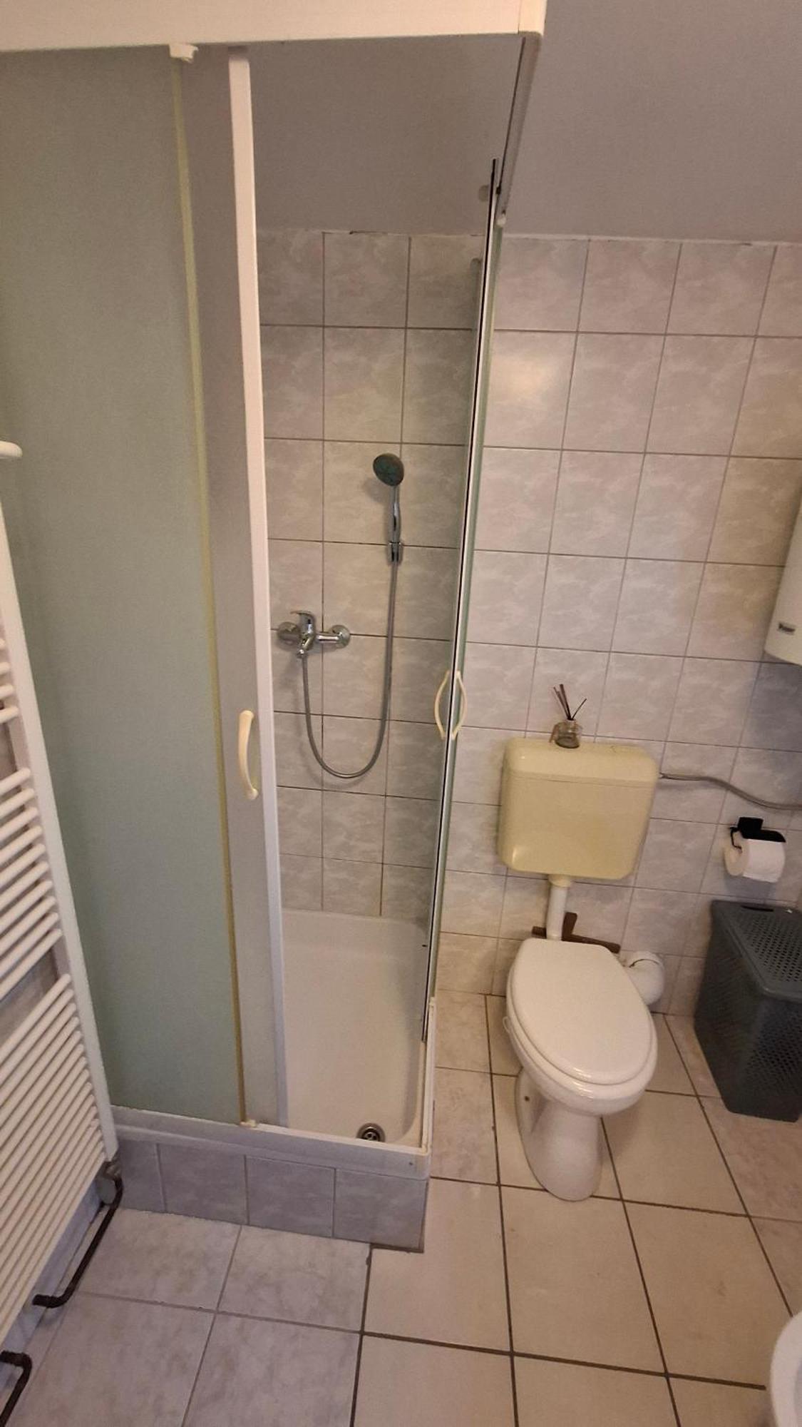 Aventurin Rooms สลูน ห้อง รูปภาพ